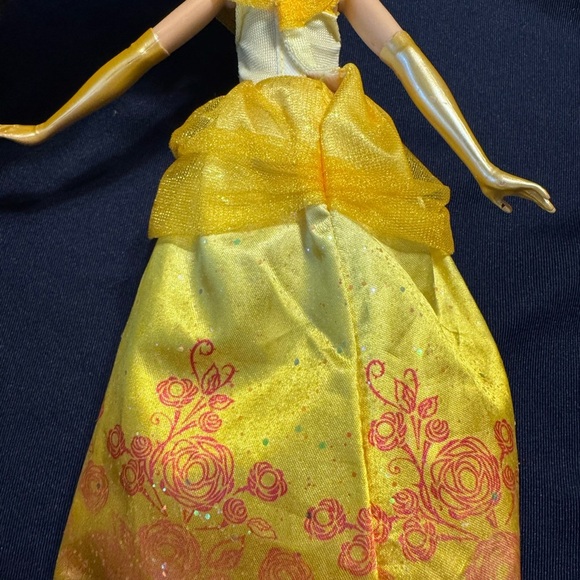 Disney Princess Belle Dress/Costume Size Small with matching Disney Doll - Picture 13 of 15